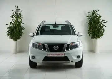 Nissan Terrano Вид 2