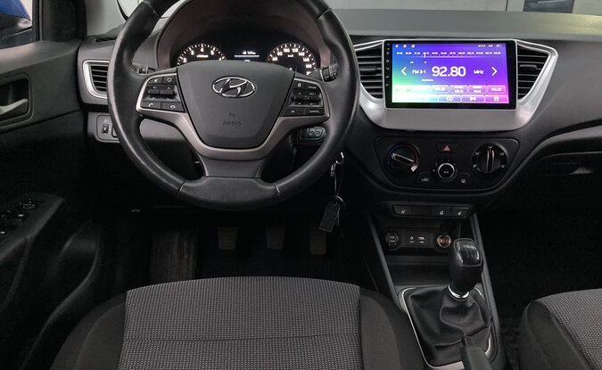 Hyundai Solaris