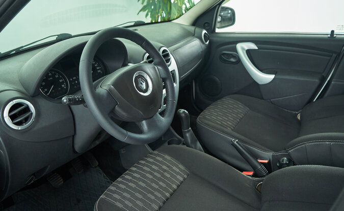 Renault Logan