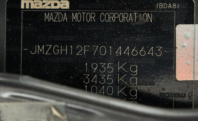 Mazda 6