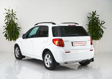 Suzuki SX4 Вид 4