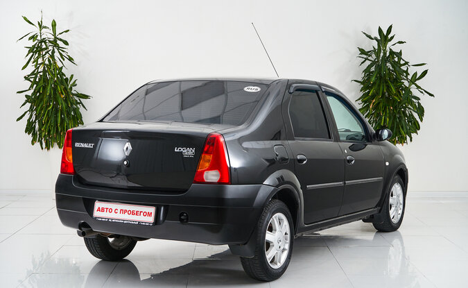 Renault Logan
