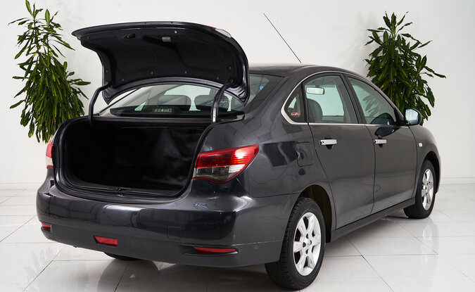 Nissan Almera