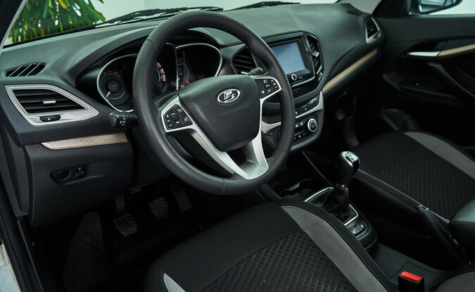 Lada Vesta
