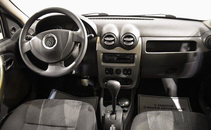 Renault Logan