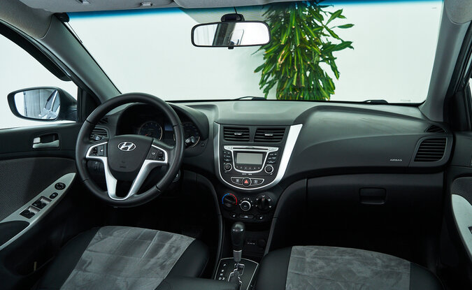 Hyundai Solaris
