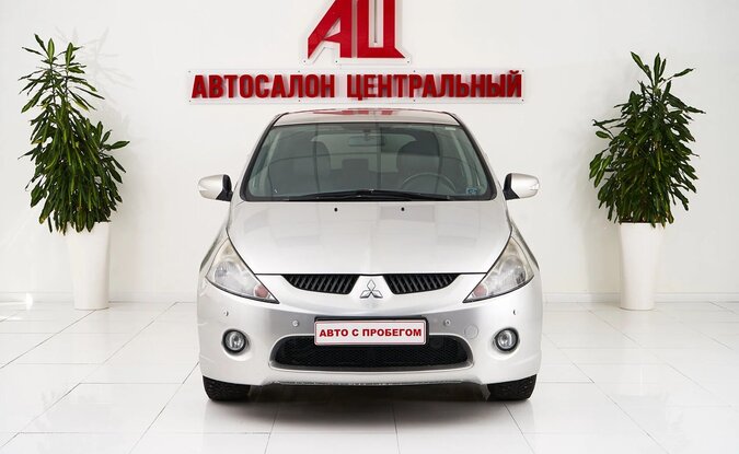 Mitsubishi Grandis