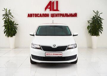 Skoda Rapid Вид 2