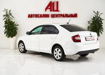 Skoda Rapid Вид 4