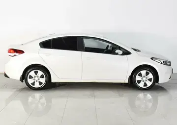 Kia Cerato Вид 4